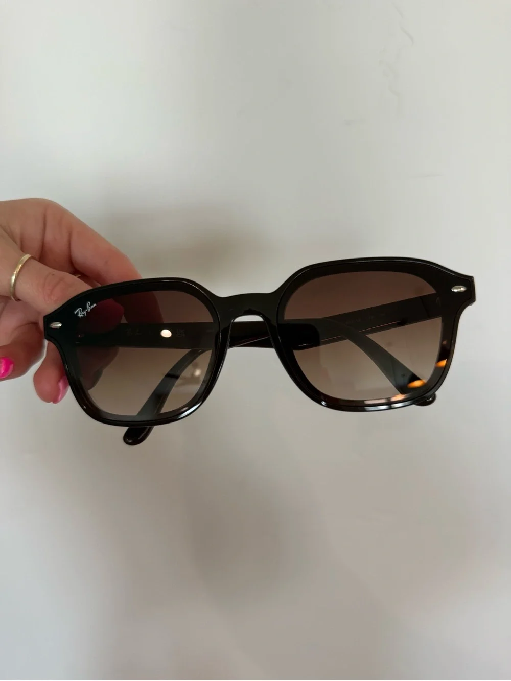 Ray-Ban Black Frame Gradient Brown Lens Sunglasses